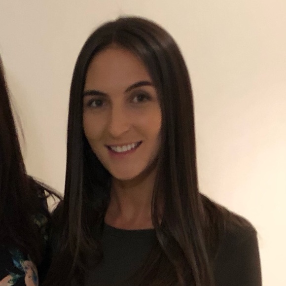 Meet your Posher, Jessica - Picture 1 of 1